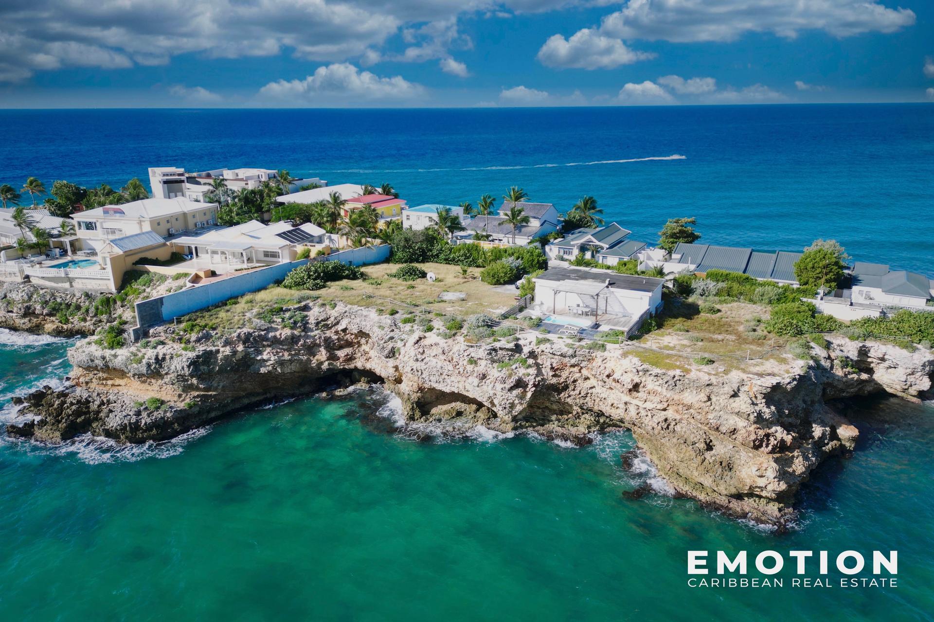  Exceptional Seafront Lot – 2,305 m²